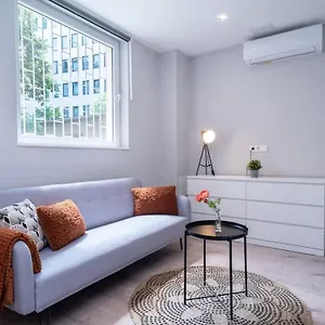 Super New With Air Conditioning Apartamento Budapest